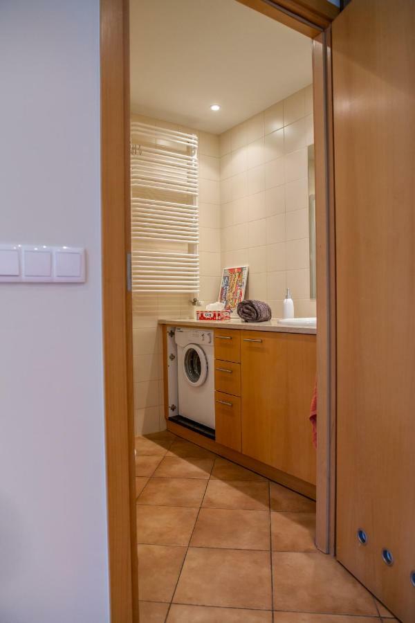 Apartament New Praga Near To Metro, Free Parking ワルシャワ エクステリア 写真
